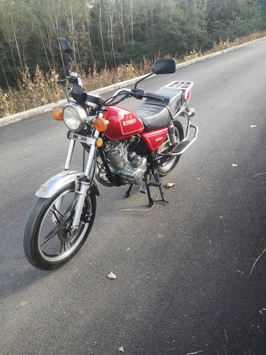 力帆125，操控非常好，骑行非常舒适，电打...