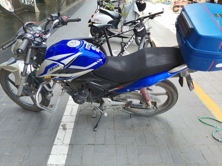 力帆125摩托车，江苏东台牌照，只卖本地，...