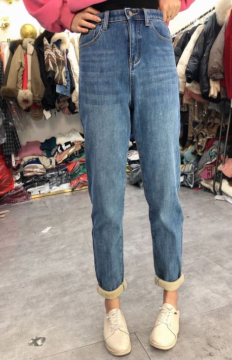 加绒牛仔裤,27码,95新,去年买的,穿了...