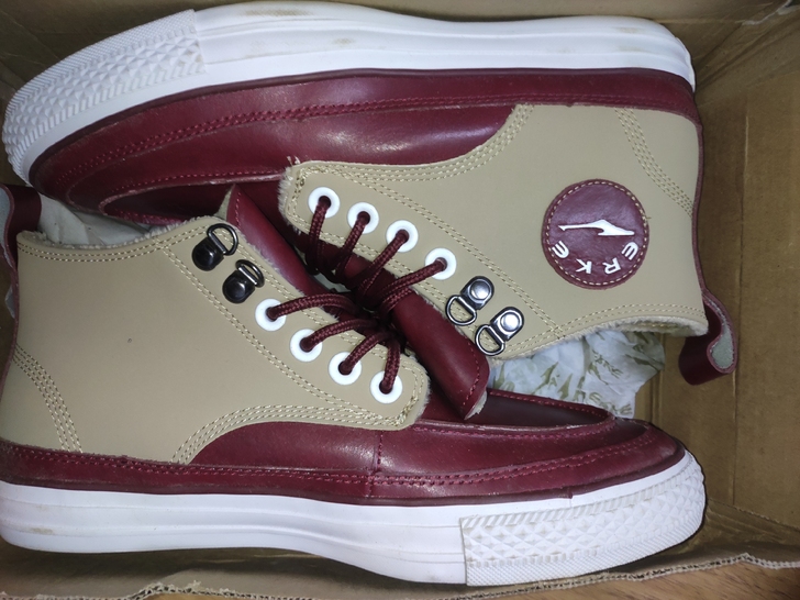 全新鸿星尔克，ERKE，41码，跑鞋，质量...