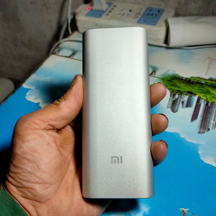 小米正品充电宝16000mAh，用了几次，...