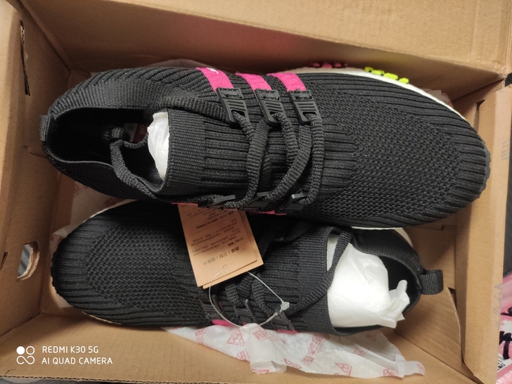 全新双网超轻运动鞋，38码数