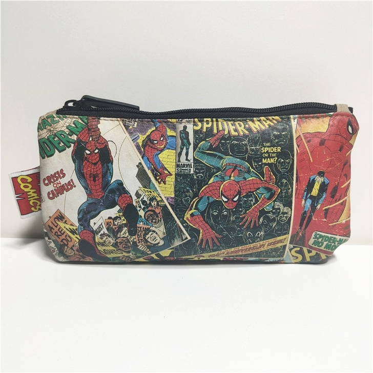 MARVEL漫威漫画笔袋，惊奇漫画笔袋。