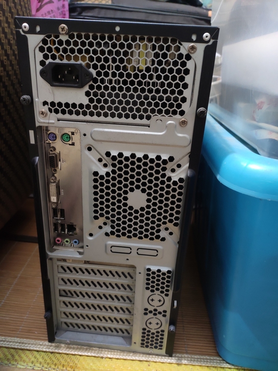 电脑主机200,出同城