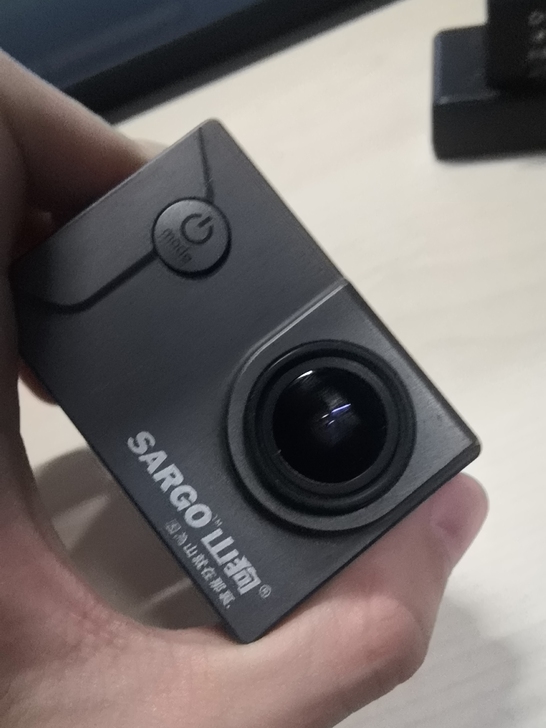 山狗c4 4k录制 2000万像素 送32...