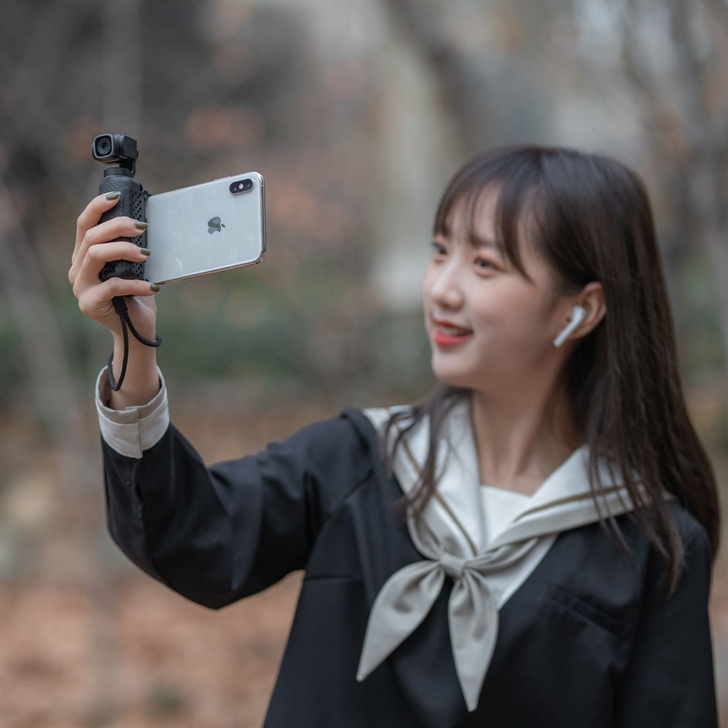 snoppa vmate 掌上防抖云台相机...