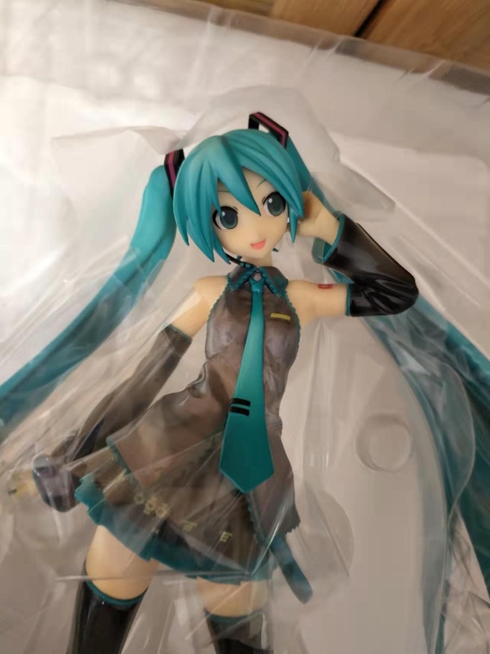 GSC初音未来 MIKU 睁眼手办