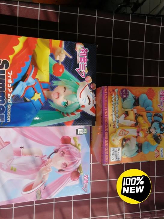 全新未拆封#初音未来#正品景品手办，一个秒...