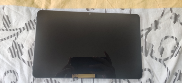 荣耀平板v6  入手还不到一年，三包凭证还...