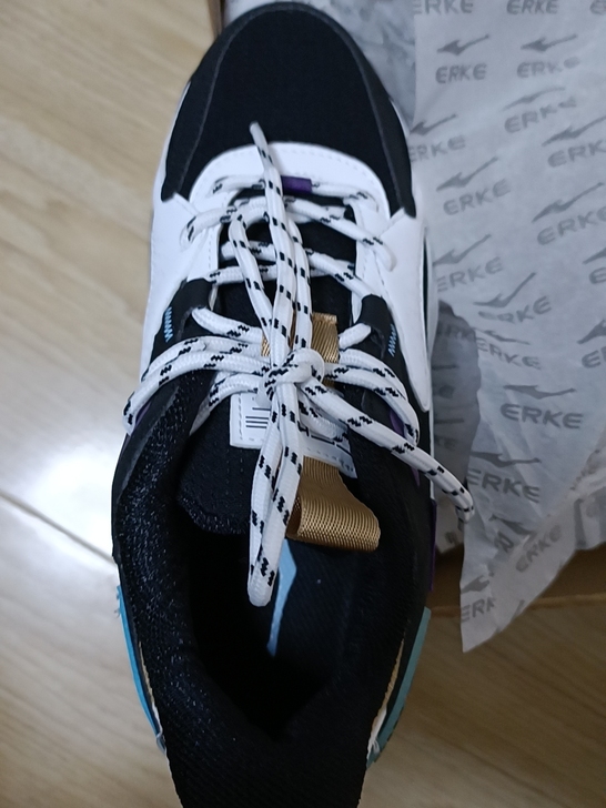 鸿星尔克鞋子，鞋码36，穿了两次