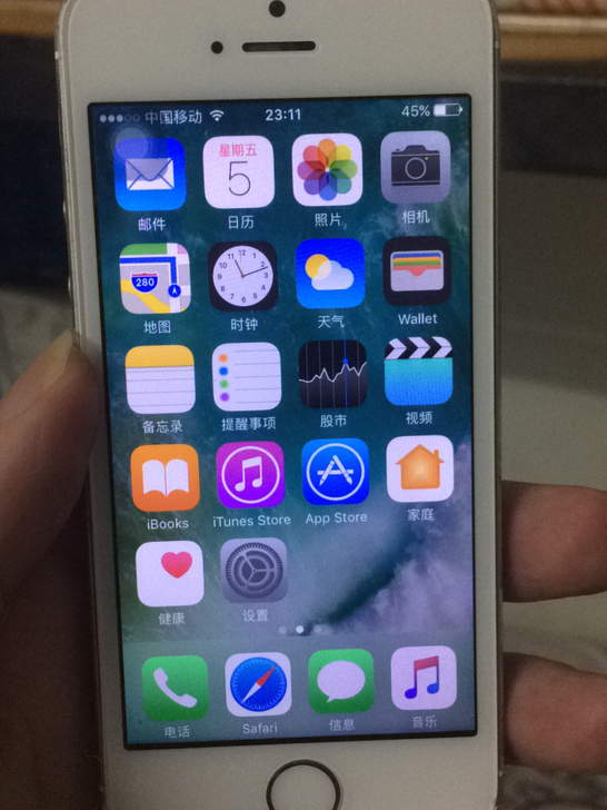 苹果5s，港行，16g，移动联通双4g，电...