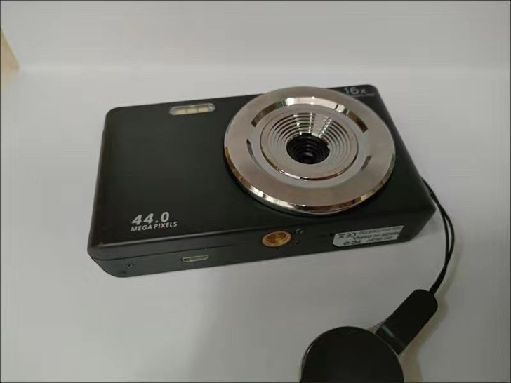 全新！4400万像素CCD复古相机数码相机...