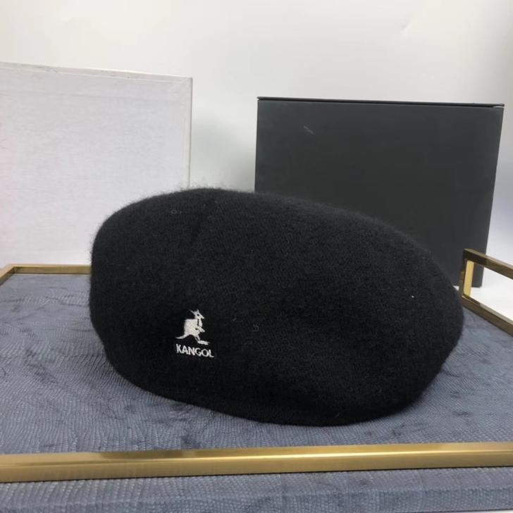 白菜价出袋鼠羊绒贝雷帽 真的是亏本出哦 朋...