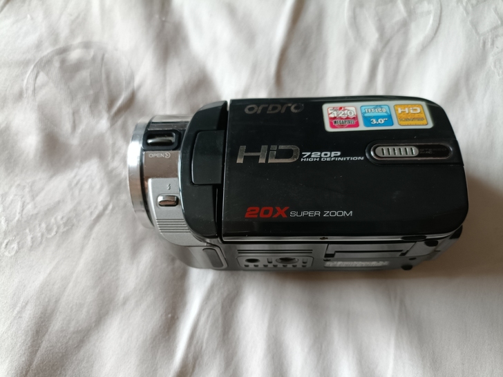 欧达D9DV摄像机数码相机 光学变焦镜头拍...