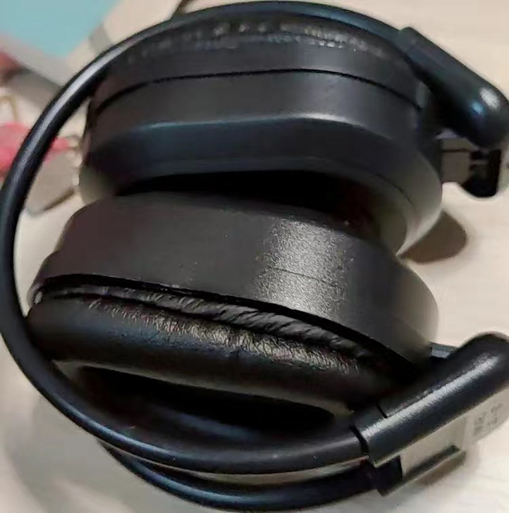 全新 过四级时候用过一次 四级英语考试过了...