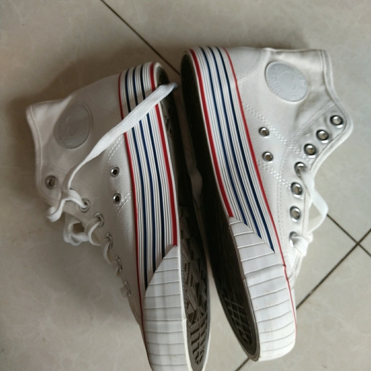 全新 鞋  37码   连试都没试过   ...