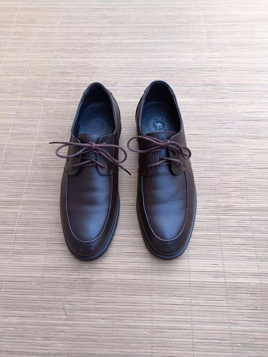 二手骆驼41码真皮皮鞋