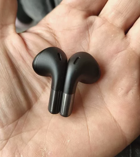 唐麦 w11蓝牙耳机，功能完好，轻微使用痕...