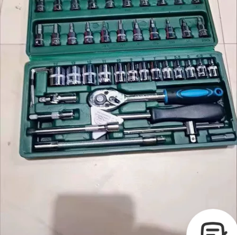 这个32包邮。 修车工具箱多功能 感兴趣的...