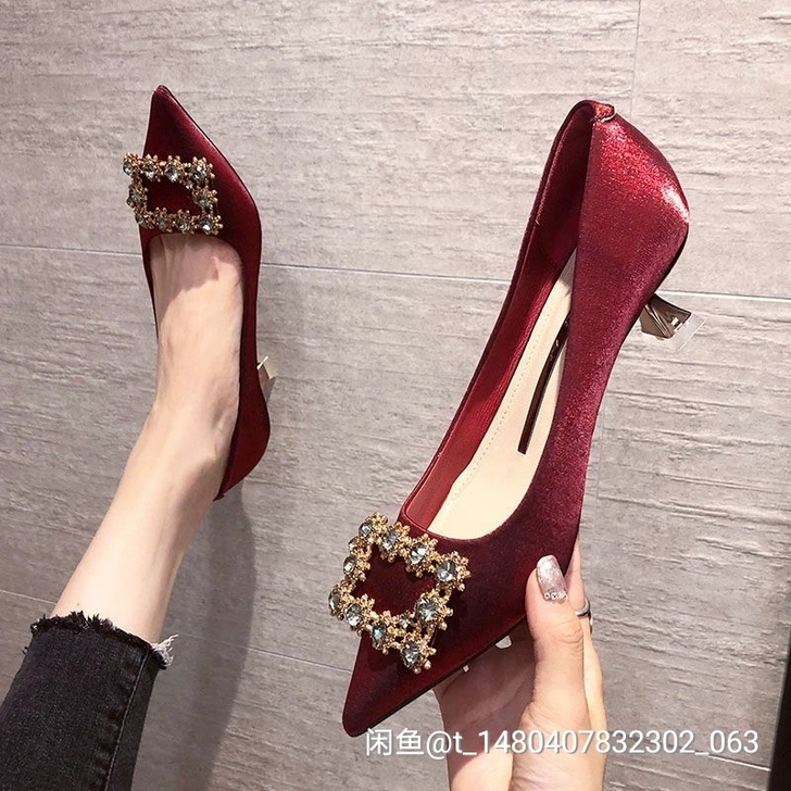 婚鞋 新娘鞋 不累脚高跟鞋女细跟网红性感时...
