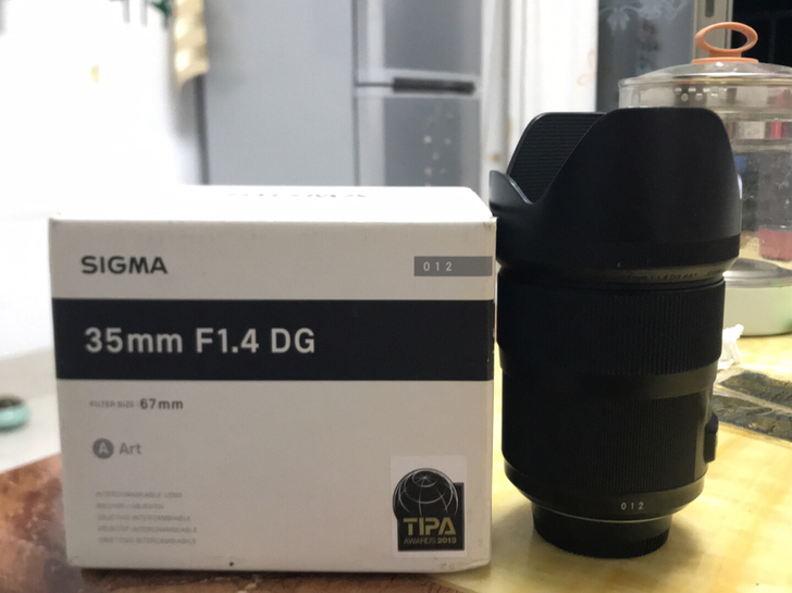 成色95很新新的适马尼康口35f1.4AR...
