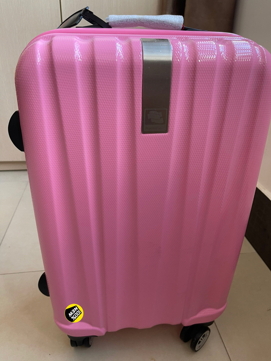 汉客镇店之宝粉色拉杆箱行李箱。22寸全新未...