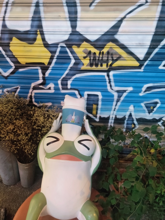 【绿色！陪你一起看电影、听音乐、看剧】