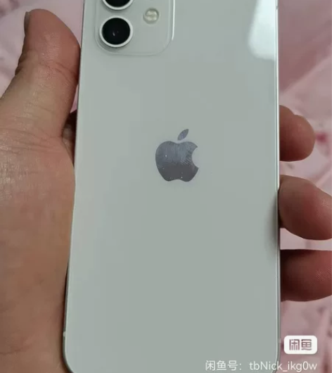 苹果12   白色    128内存  一...