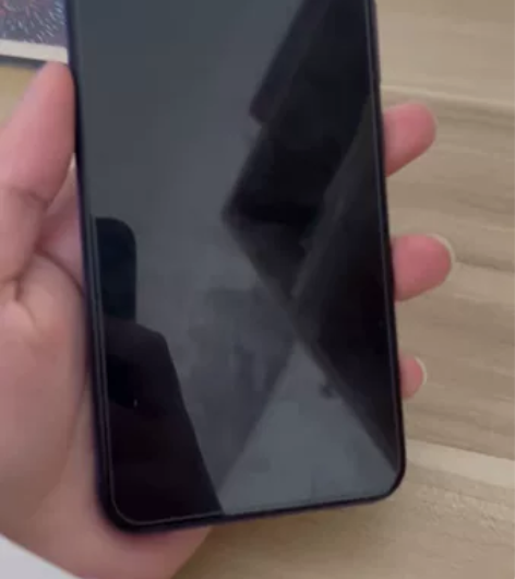 vivo Y50  原装没任何暗病，就外观...