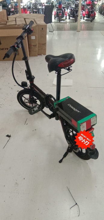 高级航空铝，车子九成新，续航远，折叠小，搬...