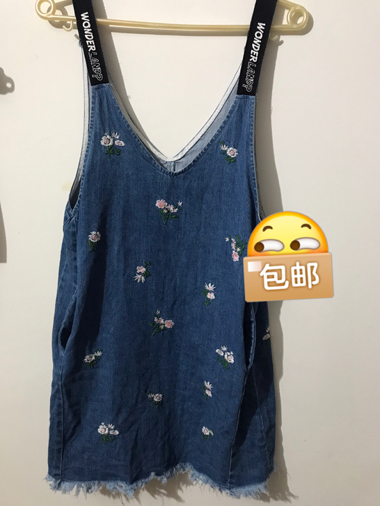 实物拍摄,cache高级刺绣流苏v领背带裙...