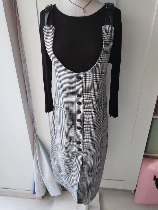 全新背带裙～XXL码，胸围86可上下调节带...