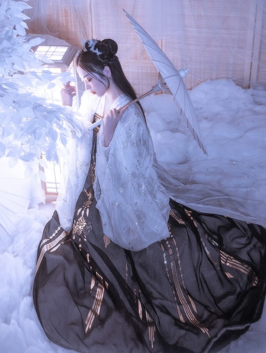 【卖】艺缕原创一云鹤上衣+襦裙【内6+外6...