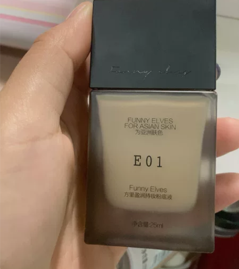 Funny Elves粉底液eleves方...