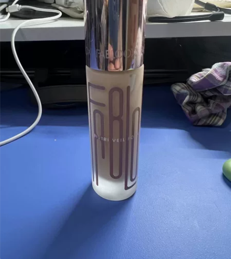 Fabloox粉底，买了用了两三次 感兴趣...
