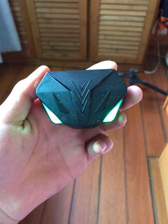 蓝牙耳机 全新 没用过 带手套 带包装 全...