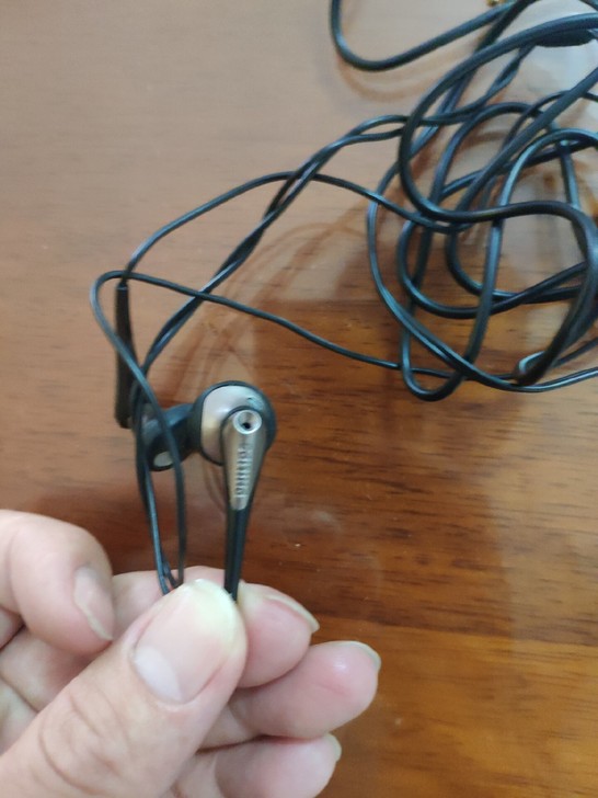 原装飞利浦耳机，SHE7850，正品，老货...