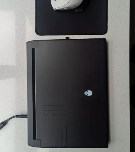 型号:外星人m15r6 规格:15.6英寸...