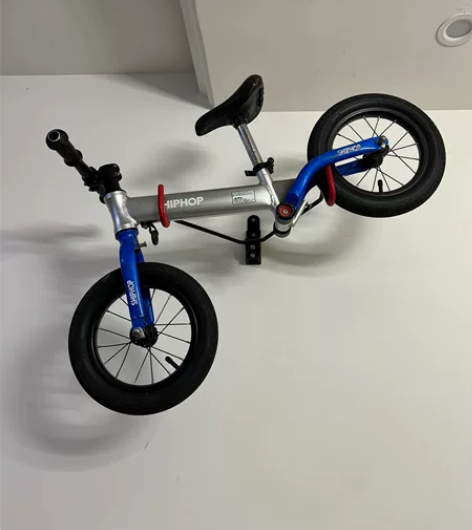 小朋友的平衡车，买成500多质量特别好，带...