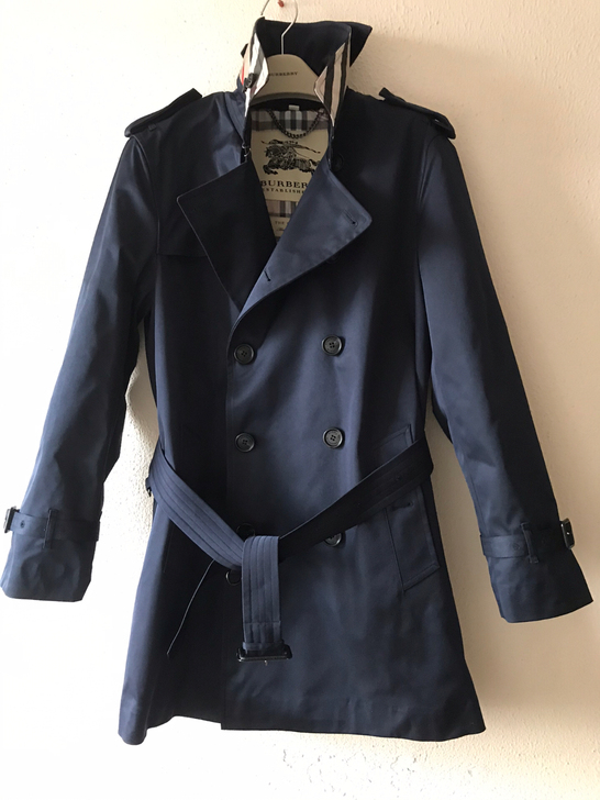 巴宝莉男士中长款风衣