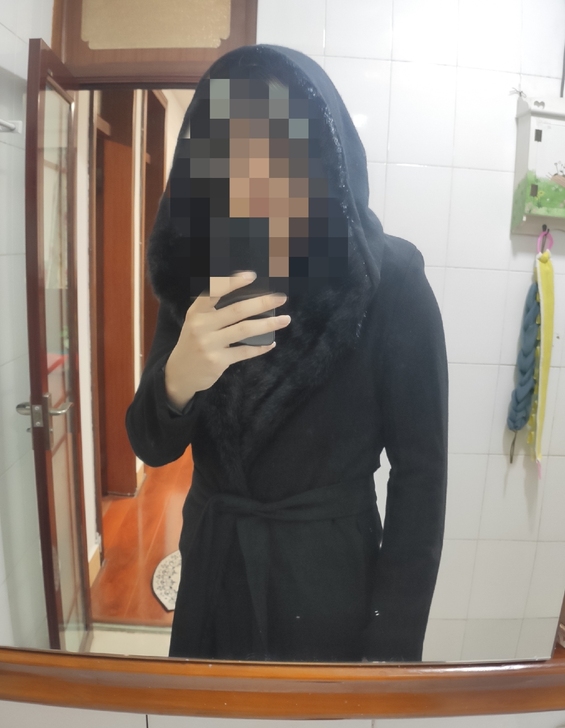 【绝版】男士连帽风衣外套，170，全新完好...