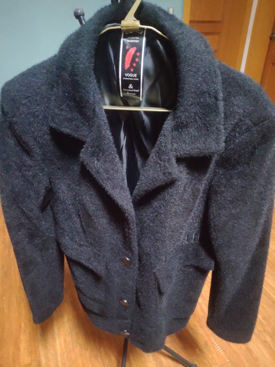 男外套，L码！近乎全新 ，一次都没穿过，现...