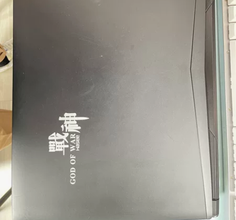 一本自己用的战神z7m游戏本，正常使用痕迹...