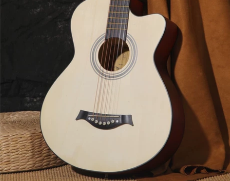 民谣吉他 38寸 原木色 买回来不会弹，闲...