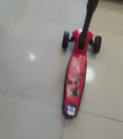 迪士尼(Disney)滑板车儿童 加大加宽...