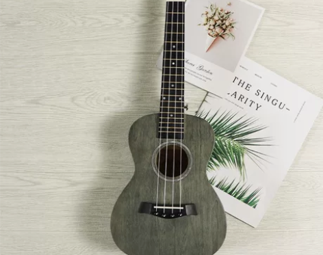 尤克里里 23寸 99新 无划痕无磕碰 几...