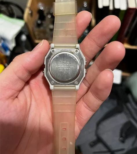 果冻色卡西欧透明冰刃系列复古小方块电子手表...