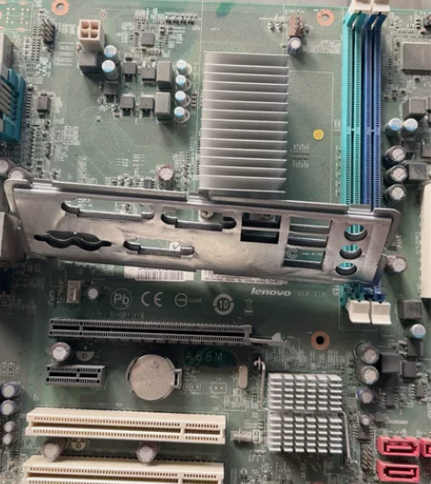 联想a68m主板，很新，有点灰发货前清理。...