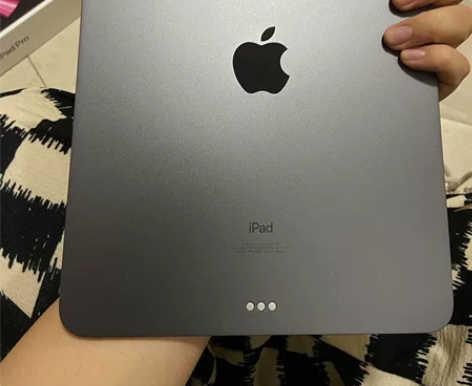 佛系出iPad Pro2021 到手才一个...