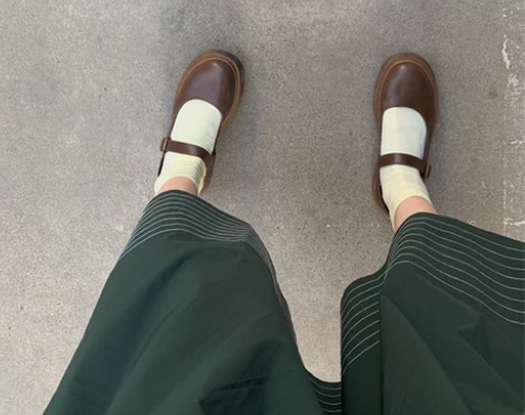 2019秋季新款真皮玛丽珍鞋女复古日系软皮...